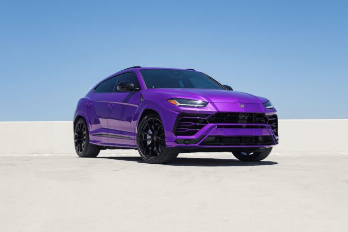 Lamborghini Urus Purple Rentals scaled