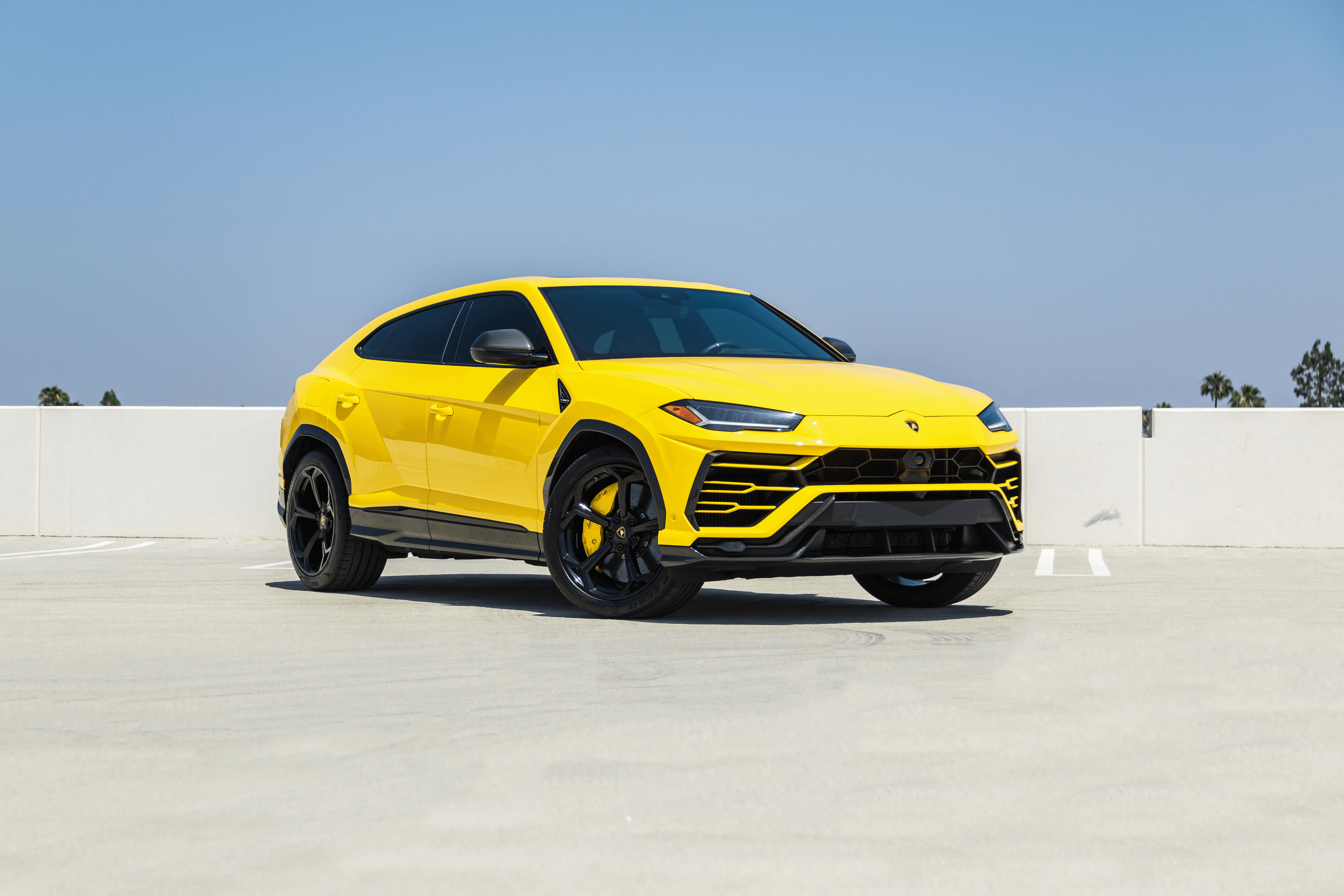 Lamborghini Urus – Yellow