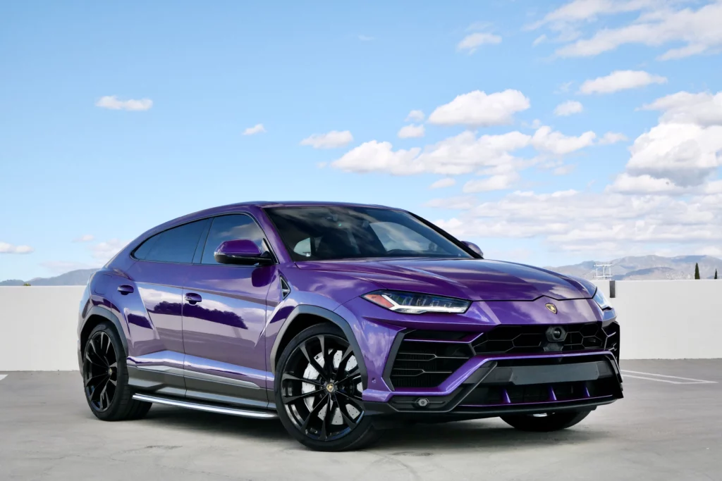 Lamborghini Urus Purple Rental
